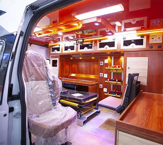 阿勒泰车辆内部展示